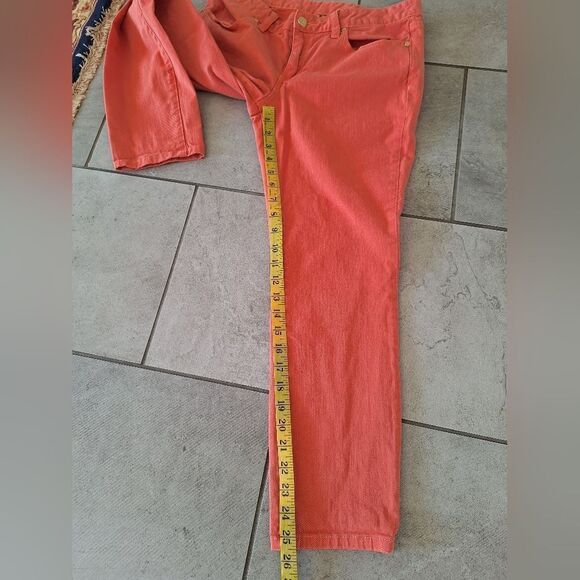 Tory Burch carrot color jeans size 30 - Picture 8 of 8